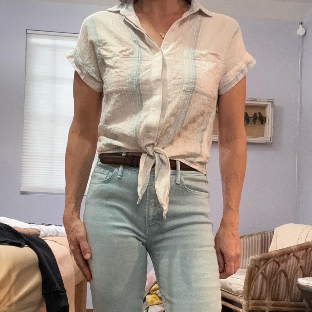 Cloth and Stone pastel ombe striped tie front button down top xs